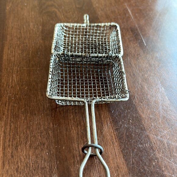 Antique 1920s Farmhouse primitive, Soap Saver, Metal Mesh, Laundry - Picture 5 of 6